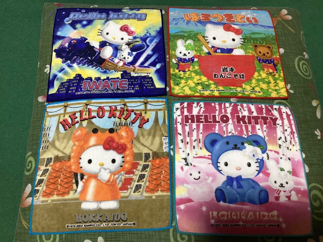 ハローキティ　ご当地タオルハンカチ