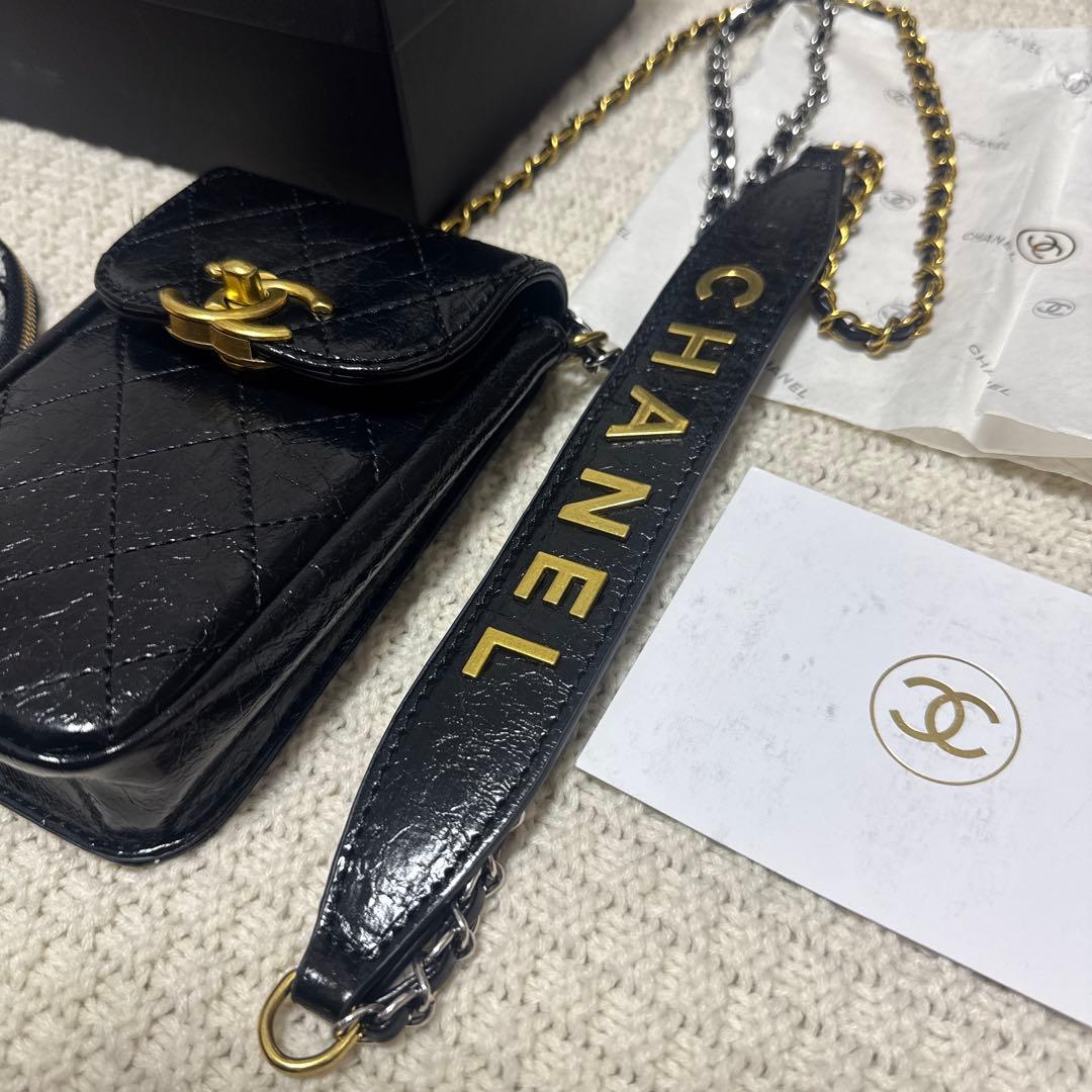 非売品 シャネル ノベルティ スマホポーチ ミニバッグ 斜め掛け