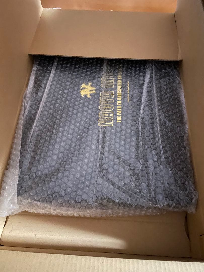 《No.は1 超レア》井上尚弥 直筆サイン入 額装ピンズセット（プレミアム版）