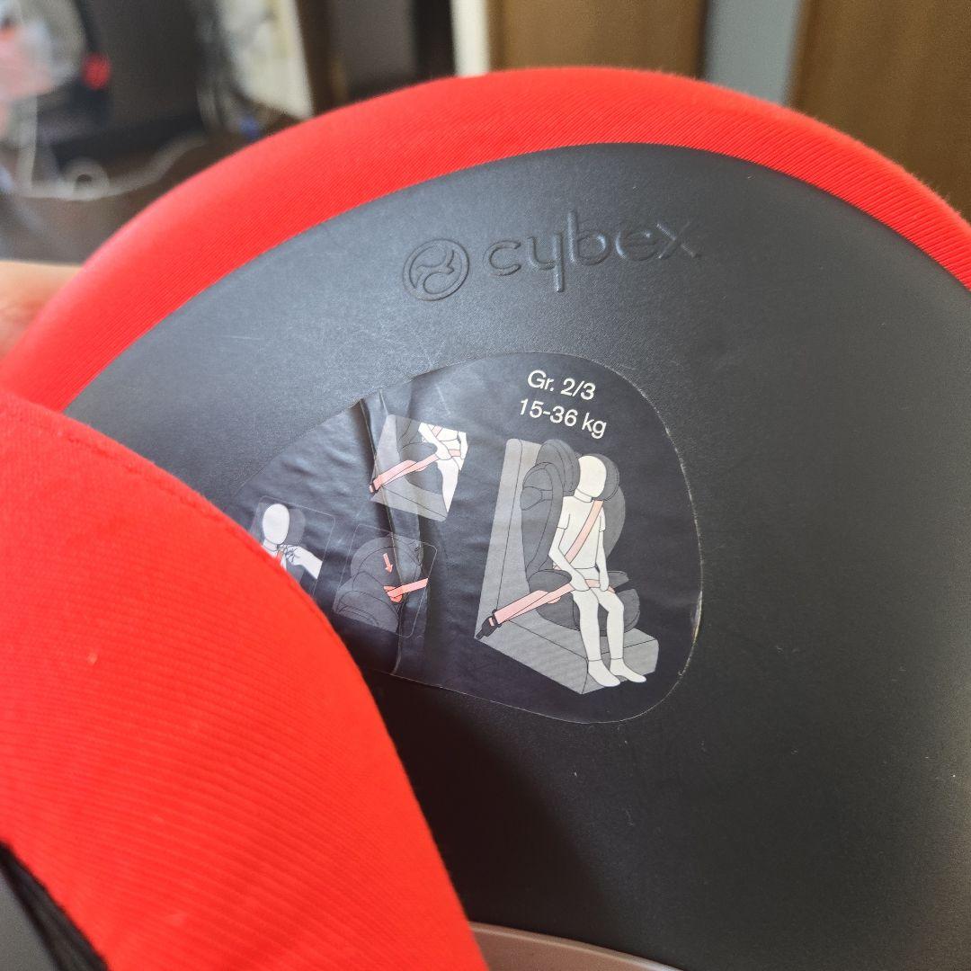 Cybex チャイルドシート　パラス　m-fix