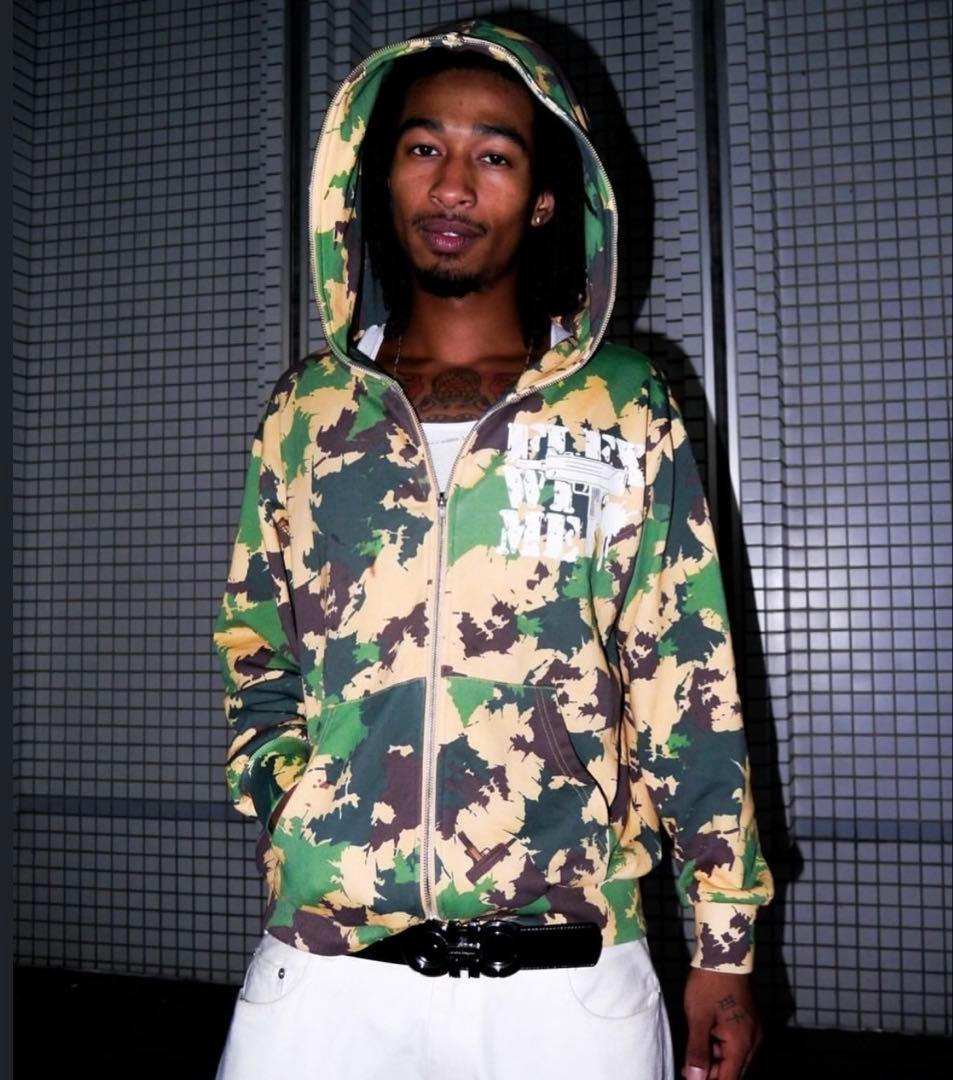 Flexwitme フルジップフーディ