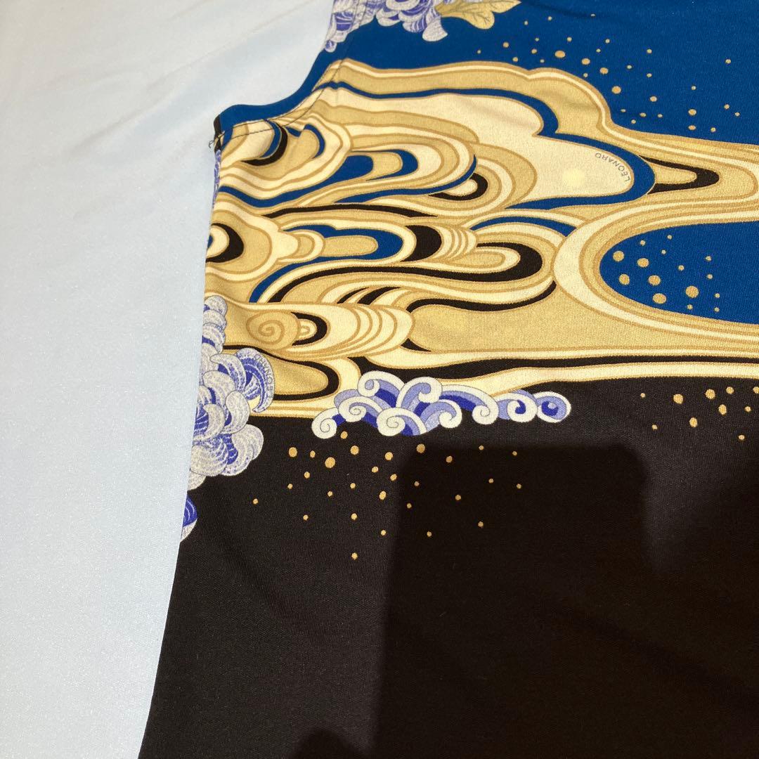 花柄タンクトップ レオナール