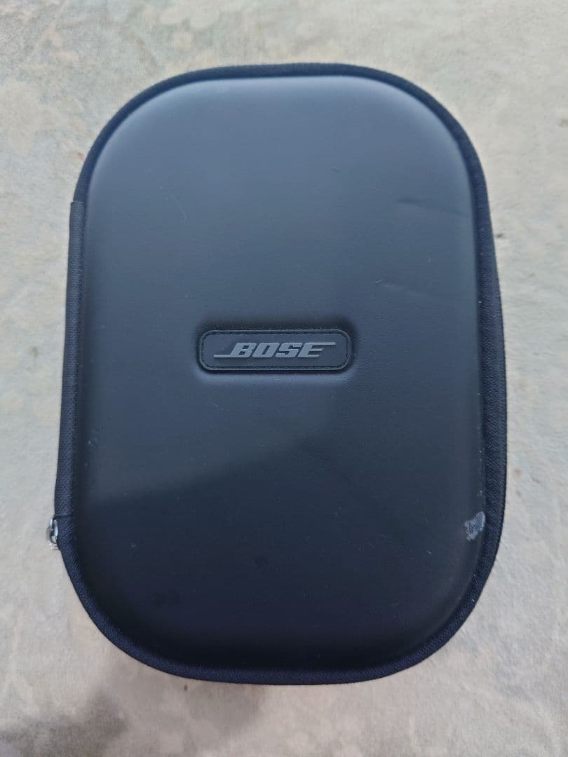BOSE　ヘッドフォン　QuietComfort 35