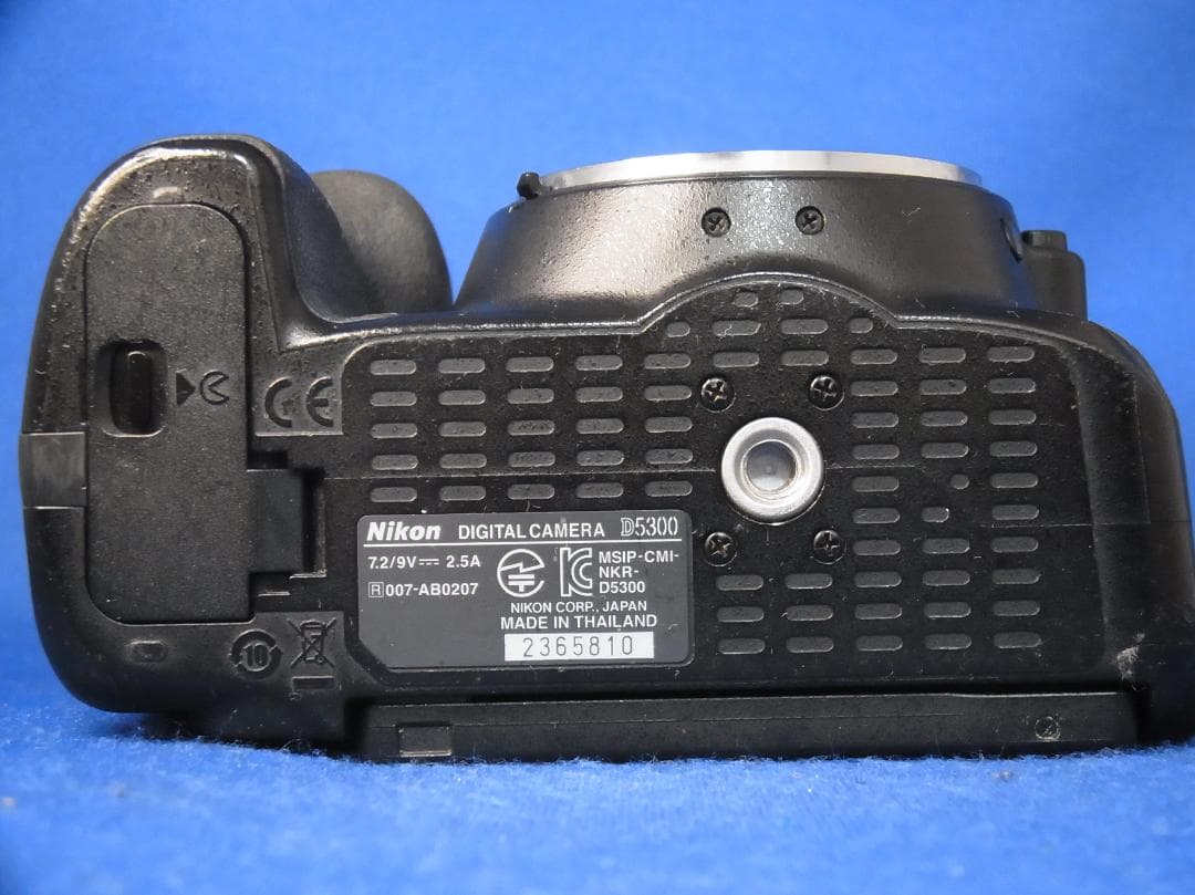 #3290 Nikon D5300 ボディ ジャンク 撮影できます