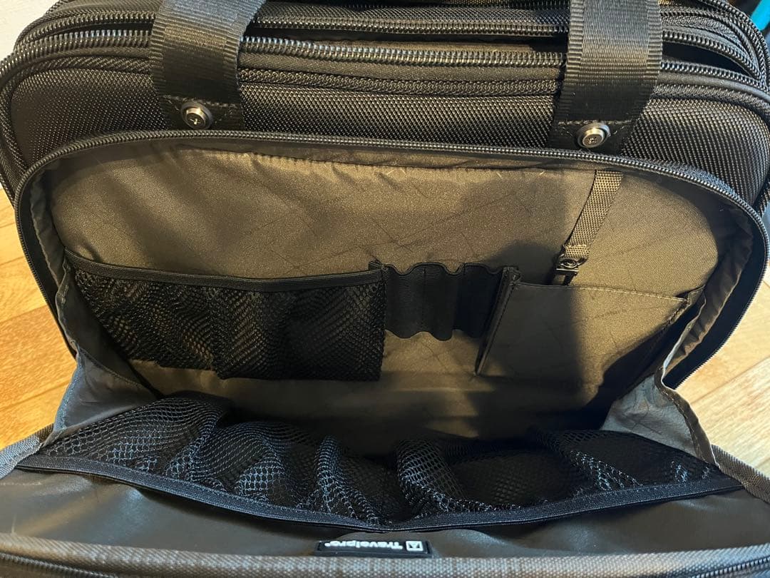 【新品未使用】Travelpro フライトバッグ