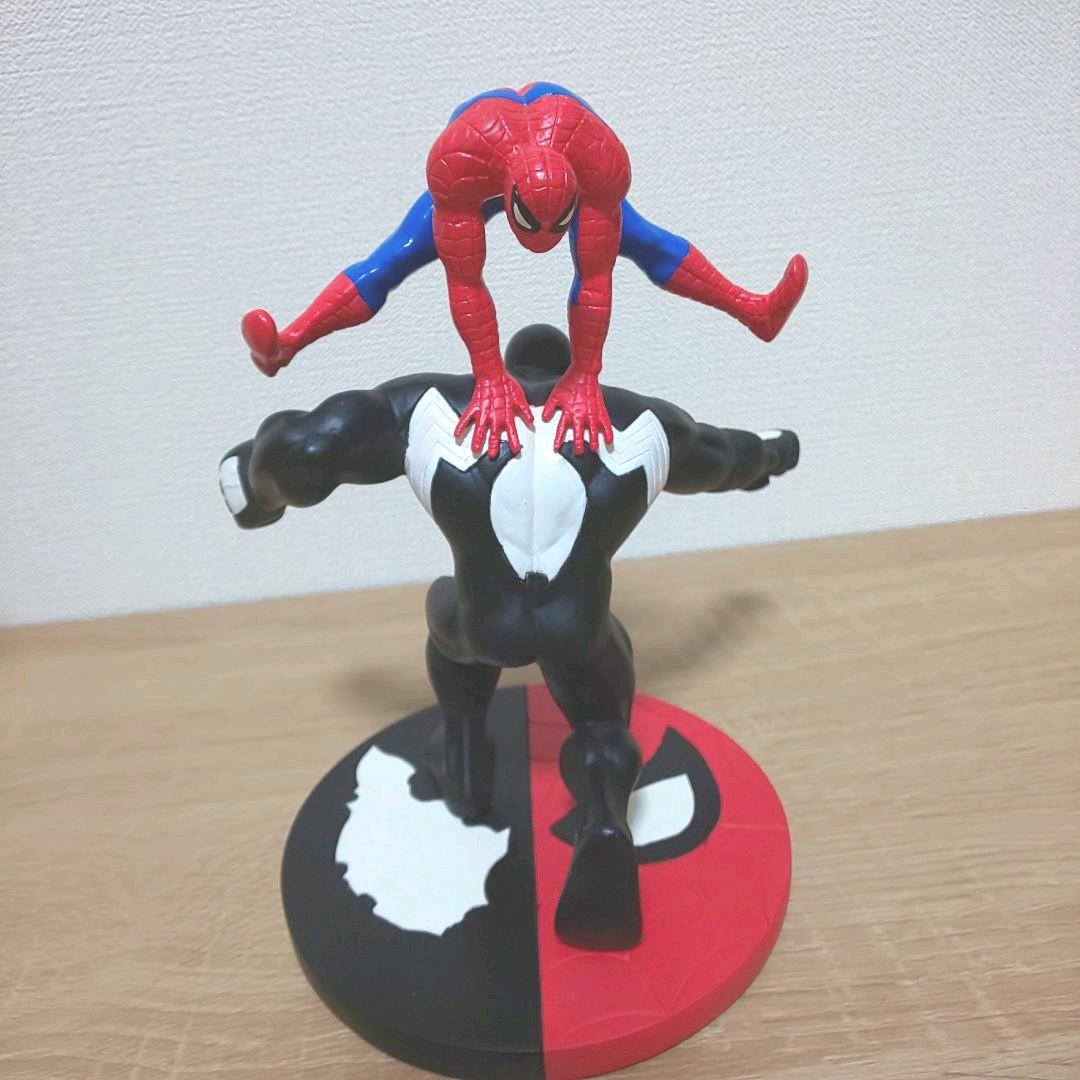 スパイダーマン スタチュー