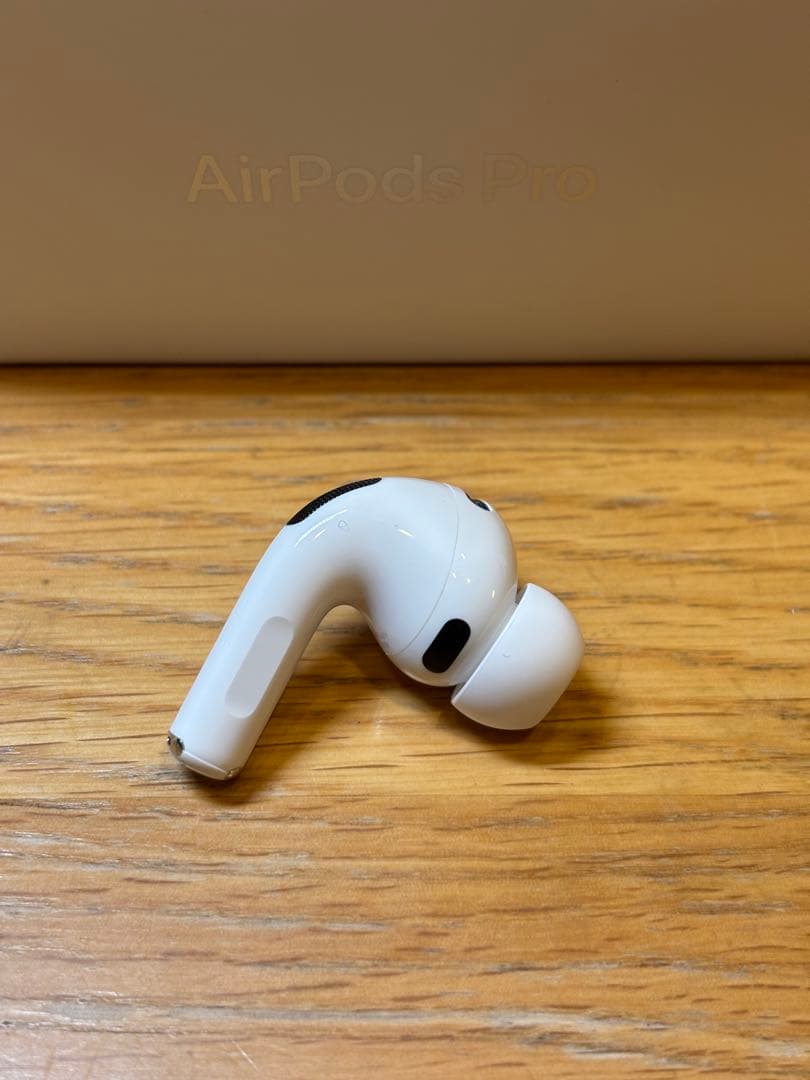 新品　AirPods Pro 3 正規品　右耳のみ(R)
