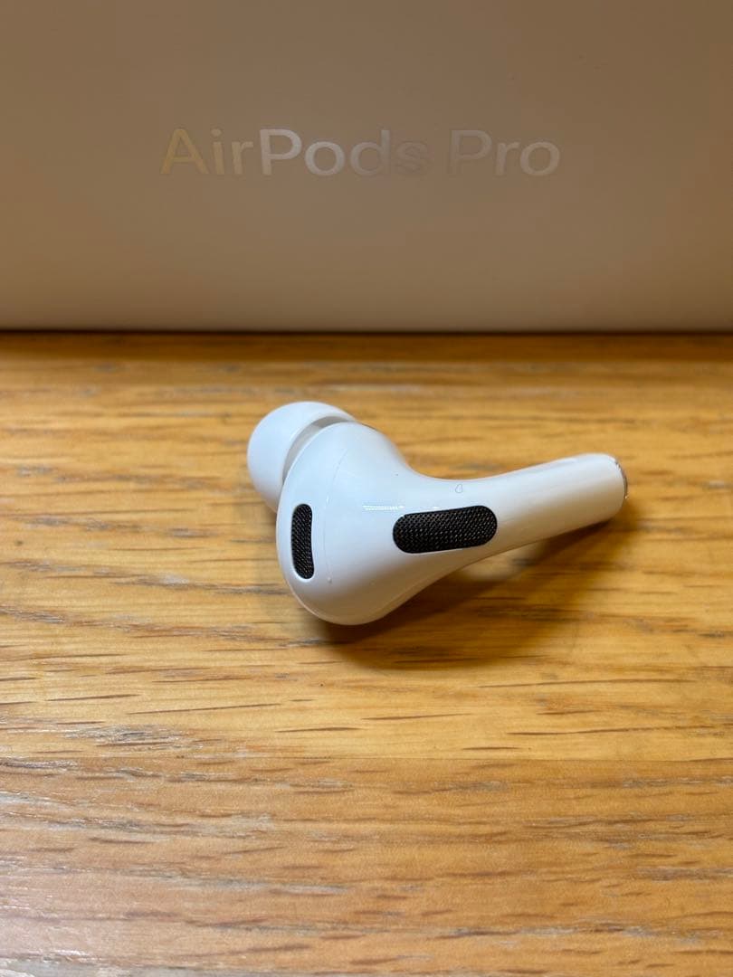 新品　AirPods Pro 3 正規品　右耳のみ(R)