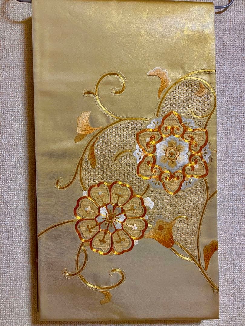 楽うさ金色　刺繍袋帯（お仕立て上がり品）　スワトウ刺繍　金駒刺繍　新品