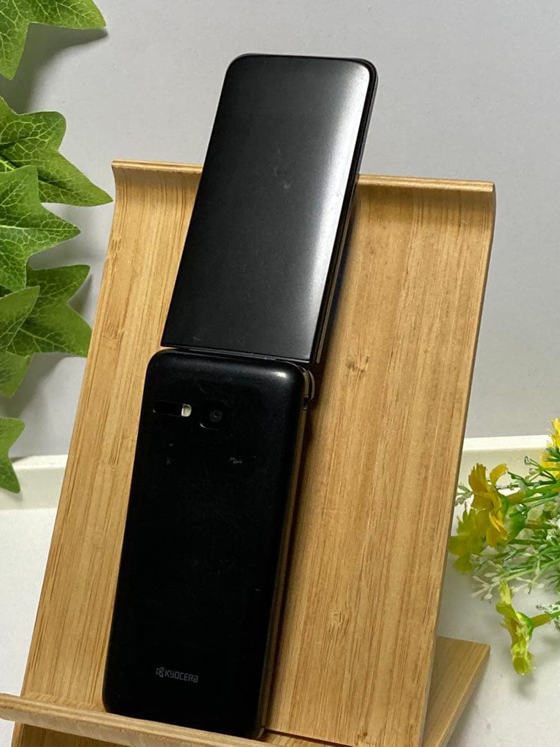 京セラ 902KC DIGNO ケータイ3 ブラック SIMフリー⭐️