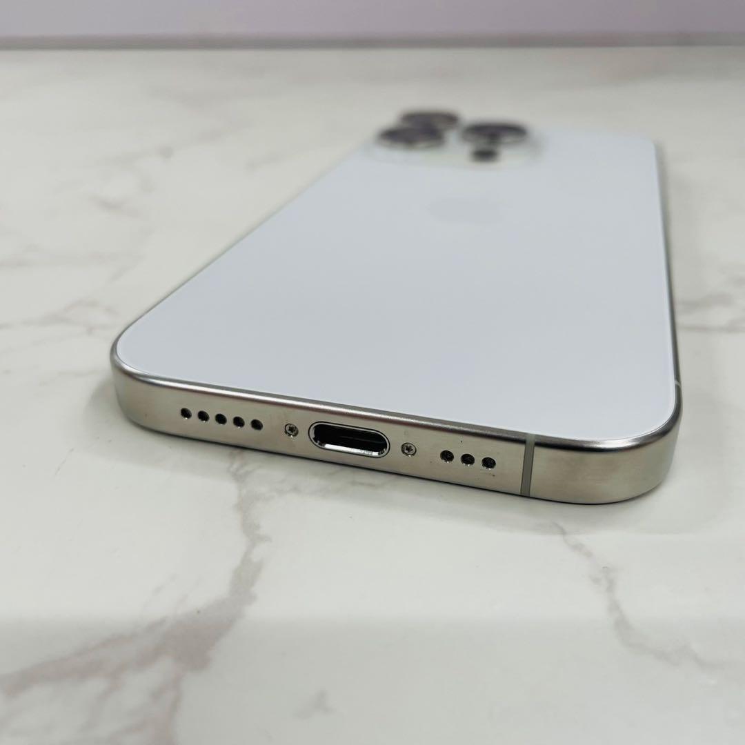 iPhone15 Pro 256GB SIMフリー MTUD3J/A