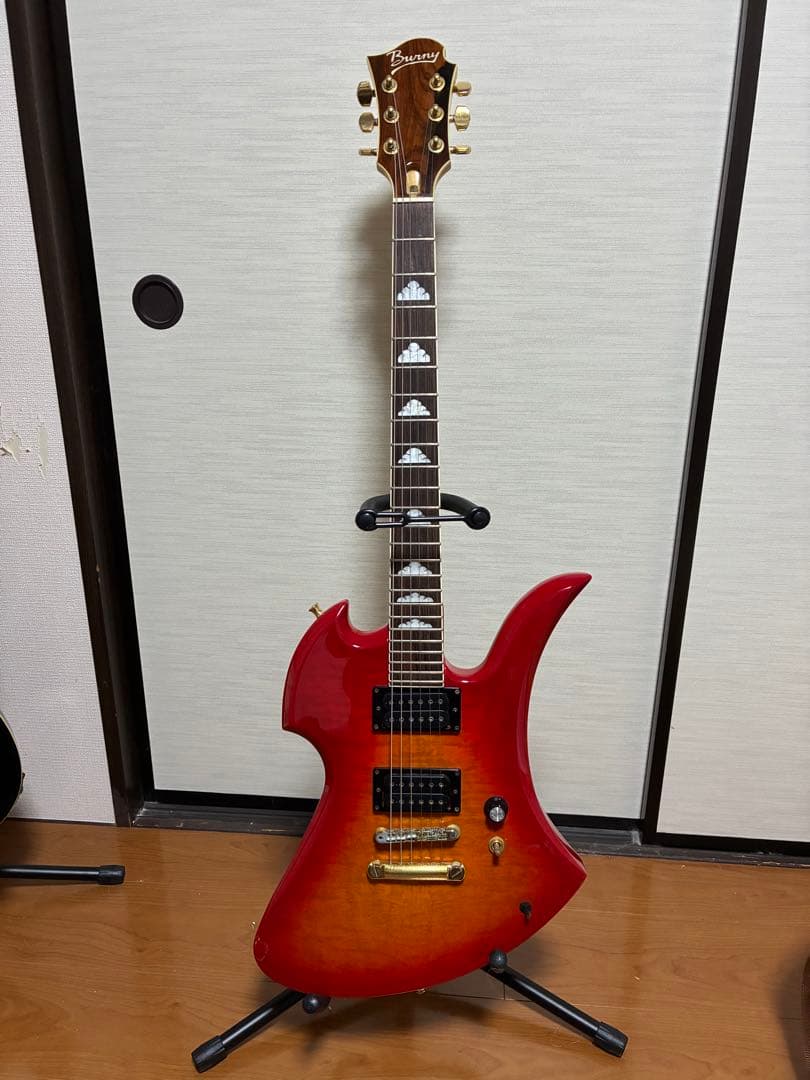 FERNANDES Burny MG-85X モッキンバード hide