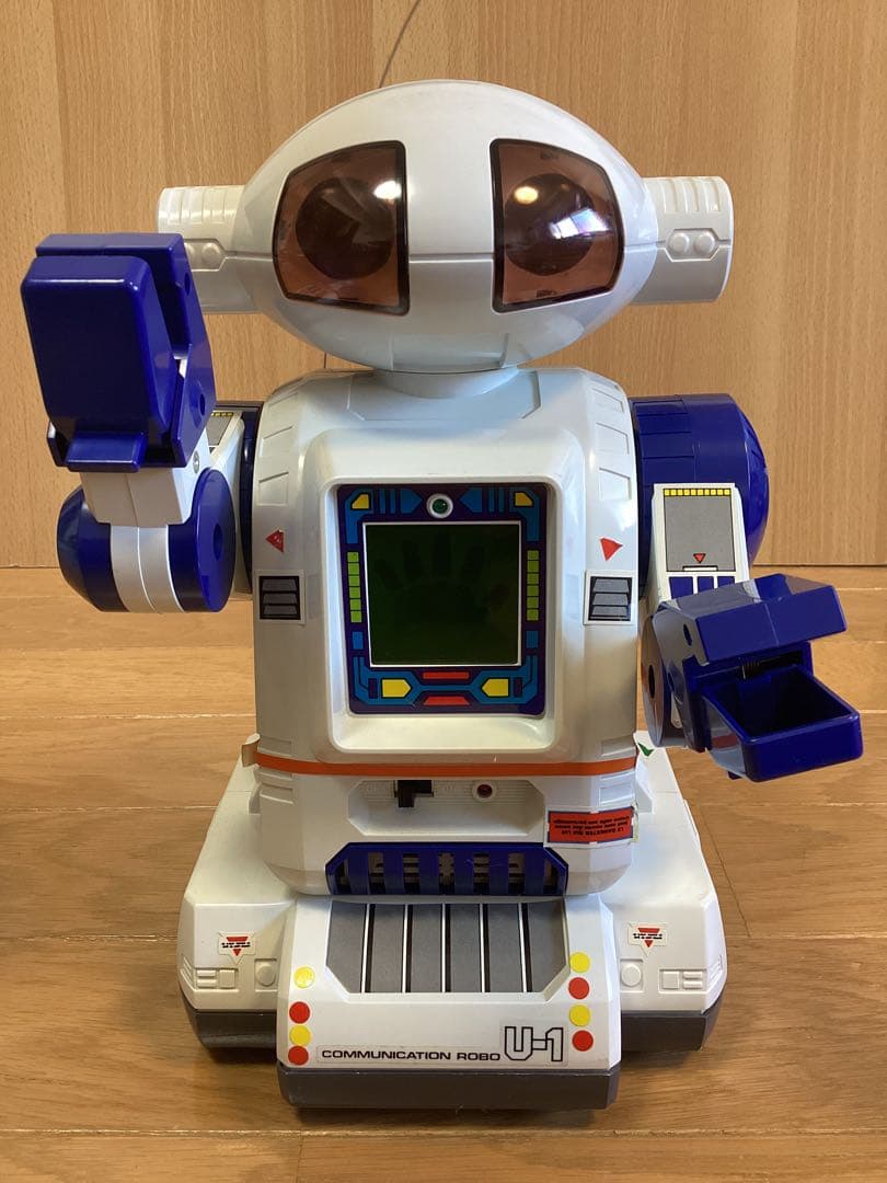 超レア品 BANDAI おしゃべりロボット U-1