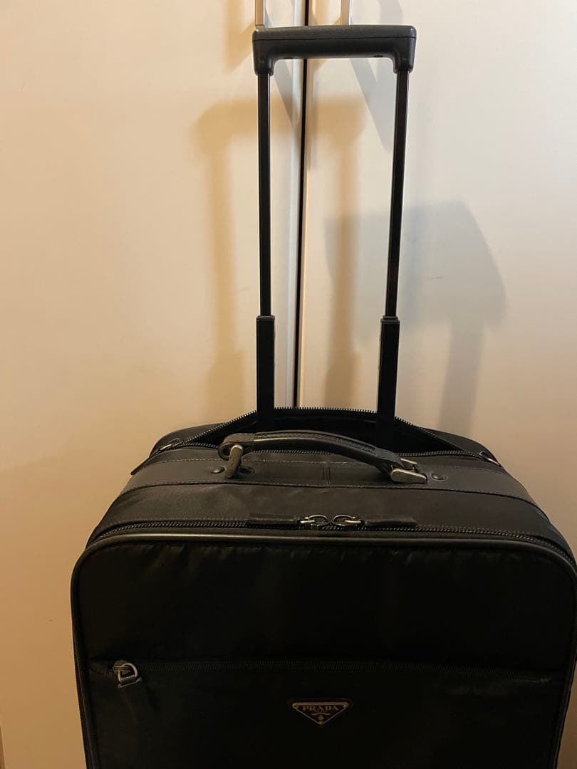 プラダ　ナイロン　レザー　キャリーケース　キャリーバック