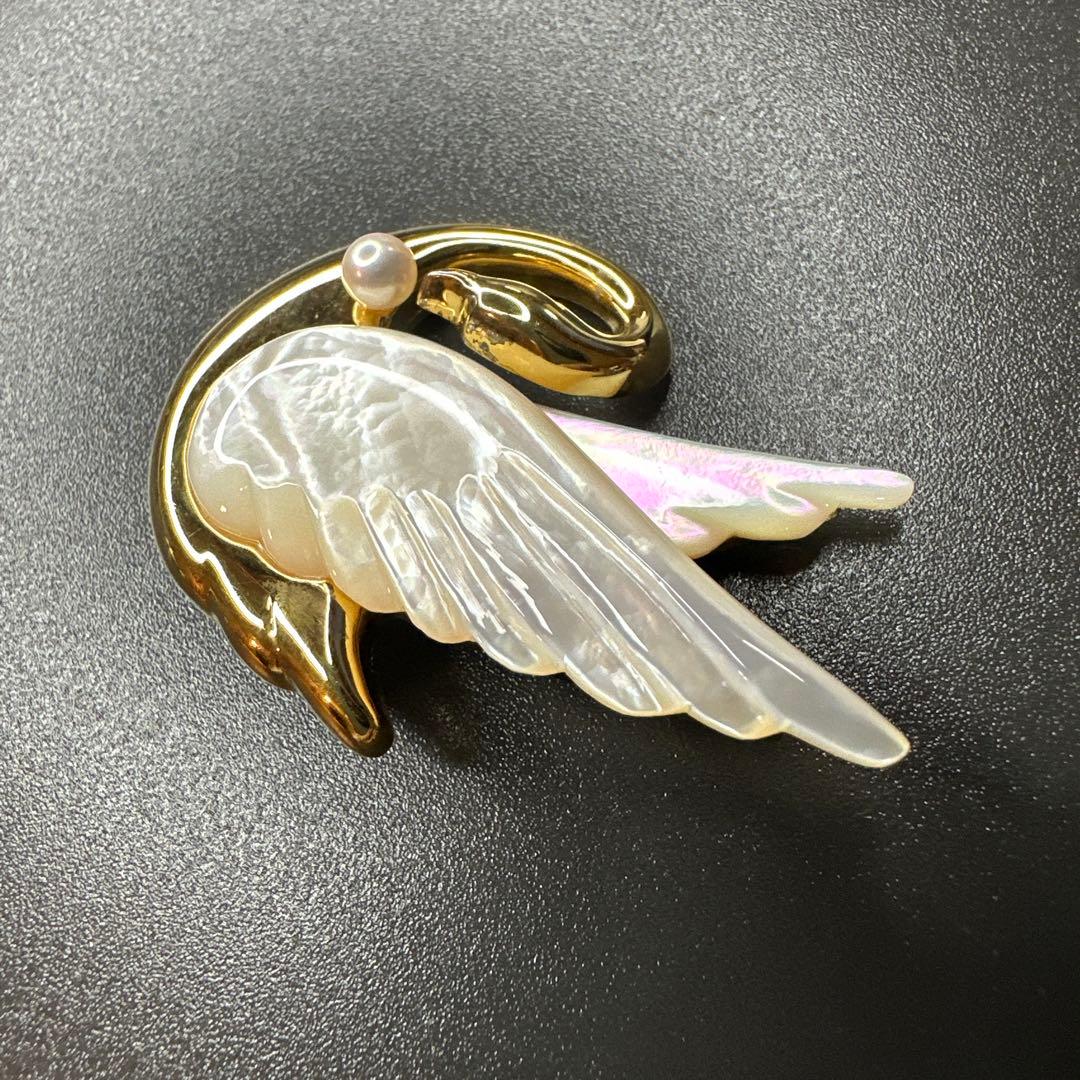 田崎真珠　TASAKI 白鳥デザイン ブローチ シルバー製　ゴールドトーン　外箱
