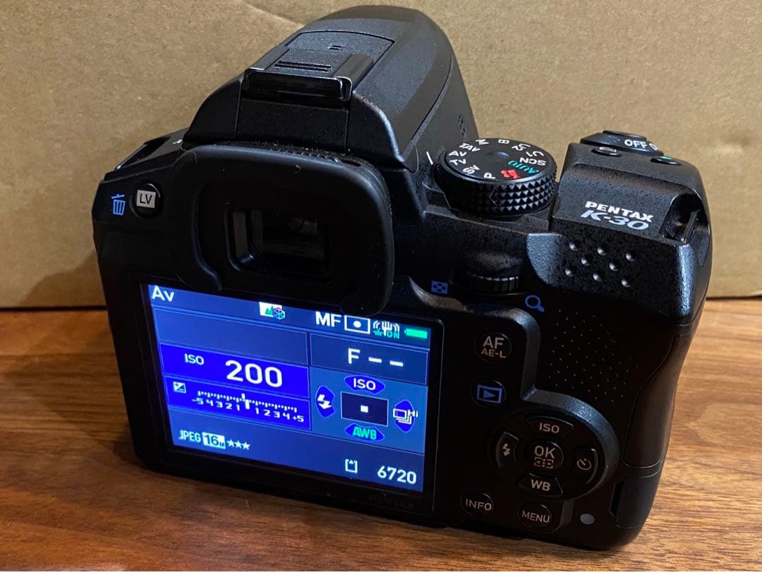 【完動品・1/5限りお値下げ】PENTAX K-30 ボディ