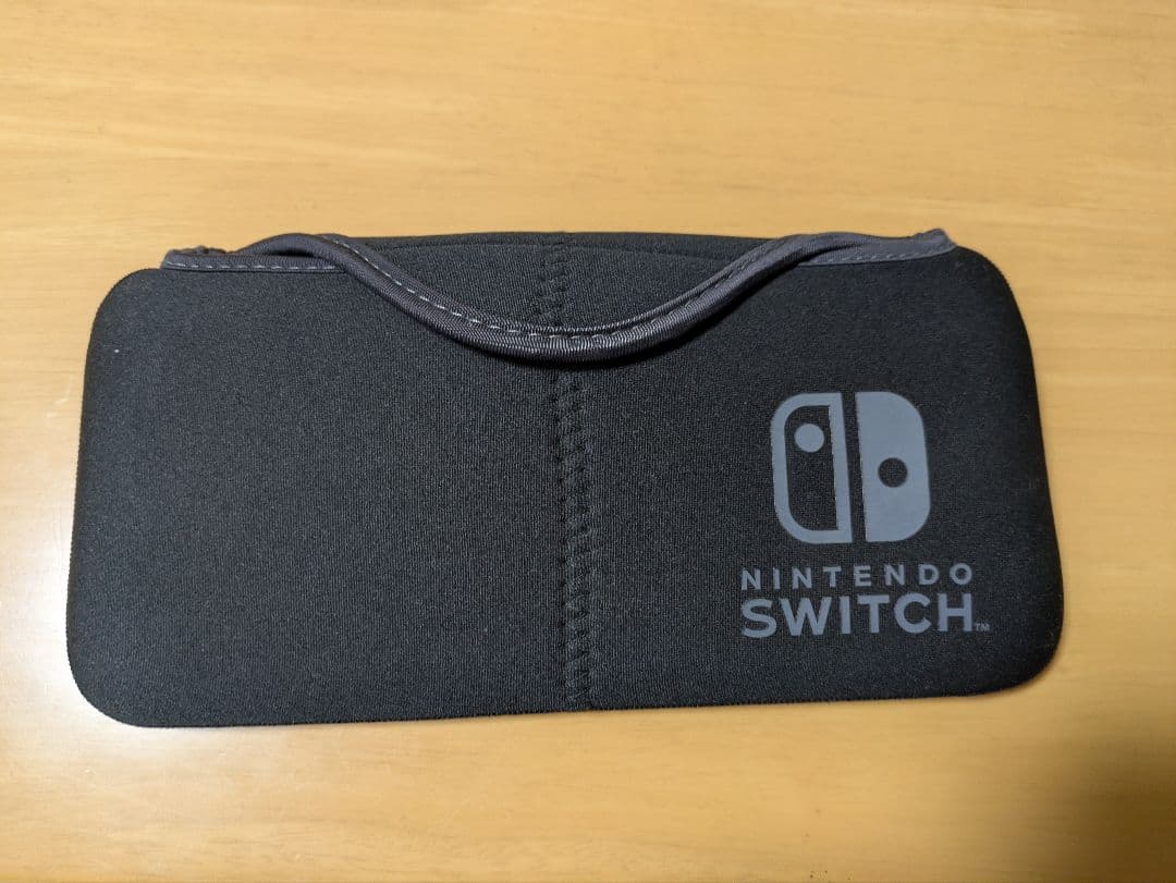 Nintendo Switch 本体 赤/青　本体カバー付き