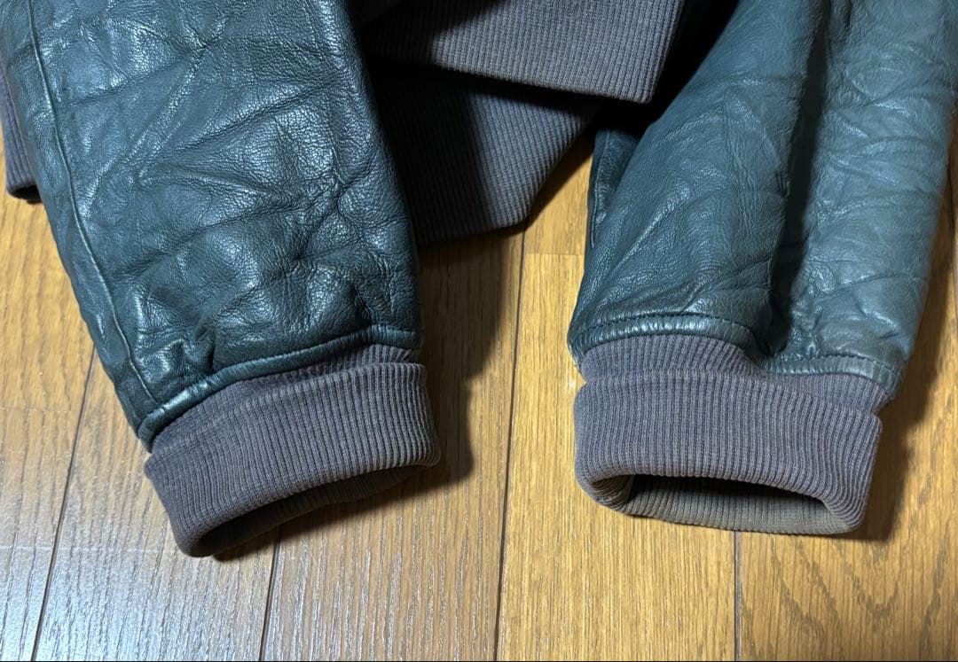 アタッチメント黒レザーシングルライダースジャケット