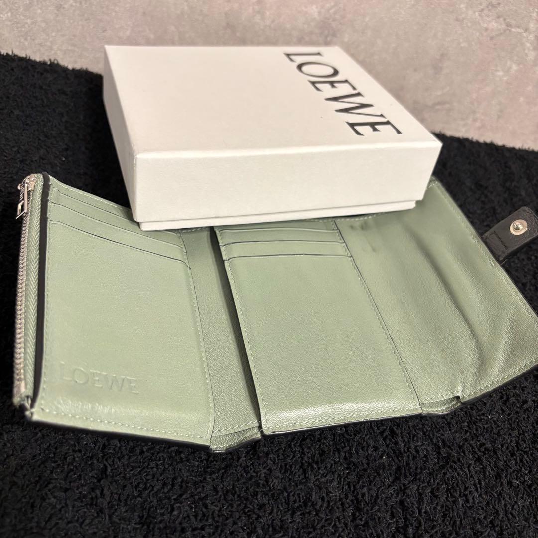 美品 LOEWE ロエベ バーティカルウォレット スモール グレイ グリーン
