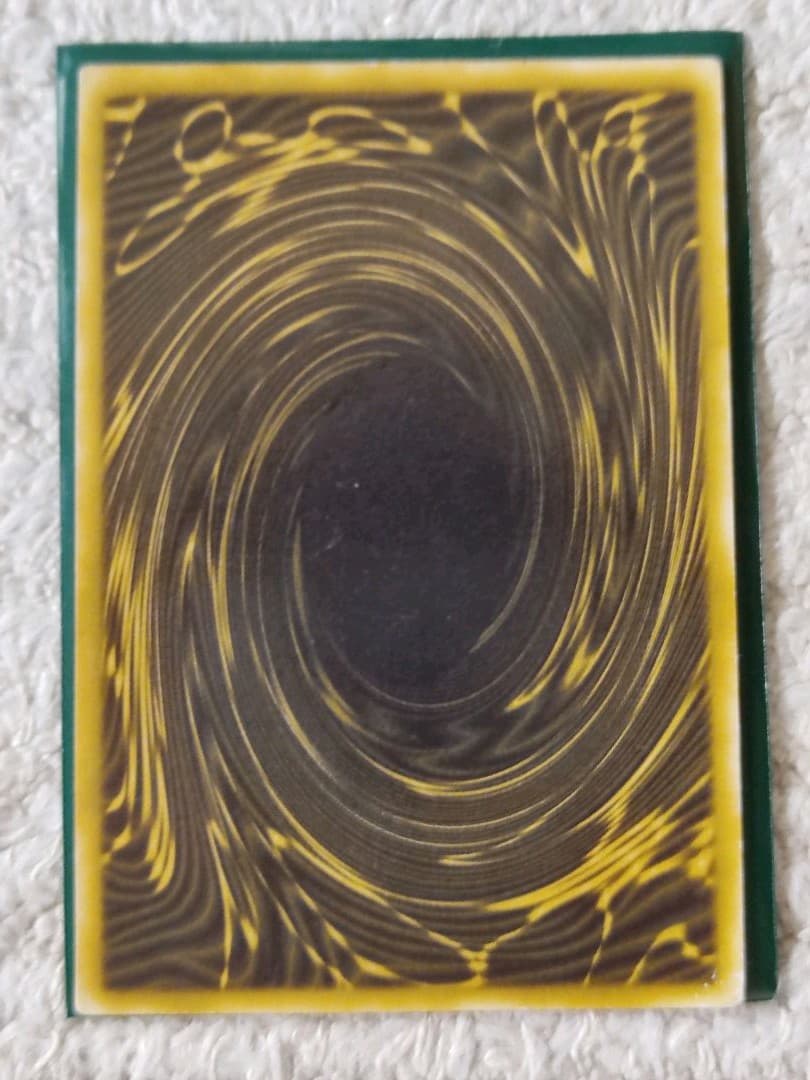 オベリスクの巨神兵、オシリスの天空竜、ラーの翼神竜　計3枚