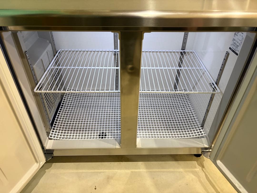 ホシザキ　テーブル冷蔵庫 2ドア