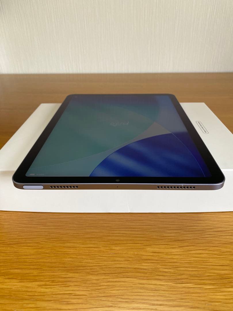 iPad Air 第5世代 M1 チップ　２５６ＧＢ　iPad本体　美品