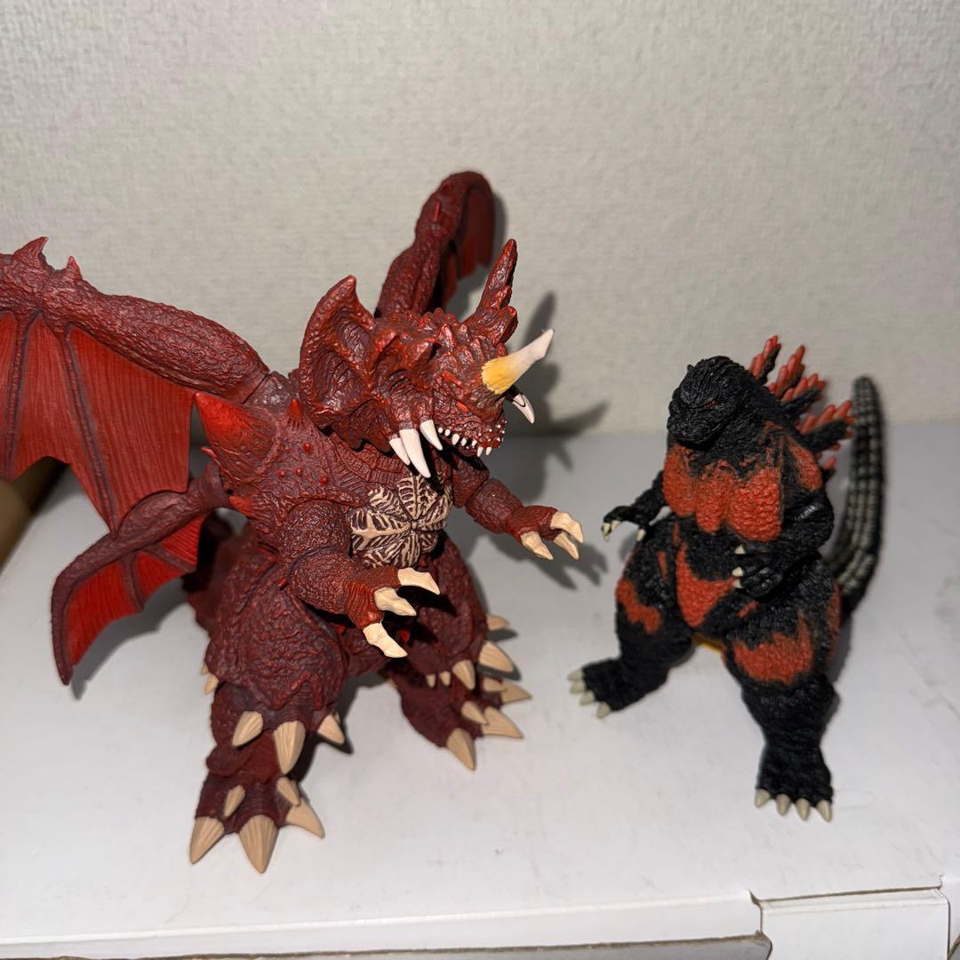ディアゴスティーニゴジラフィギュア2体セット