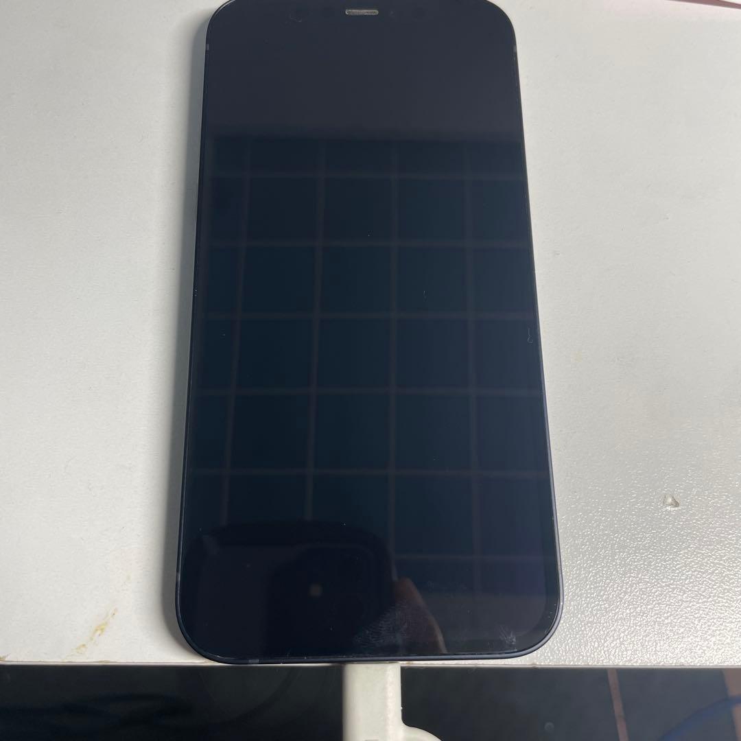 Apple iPhone 12 ブラック 本体