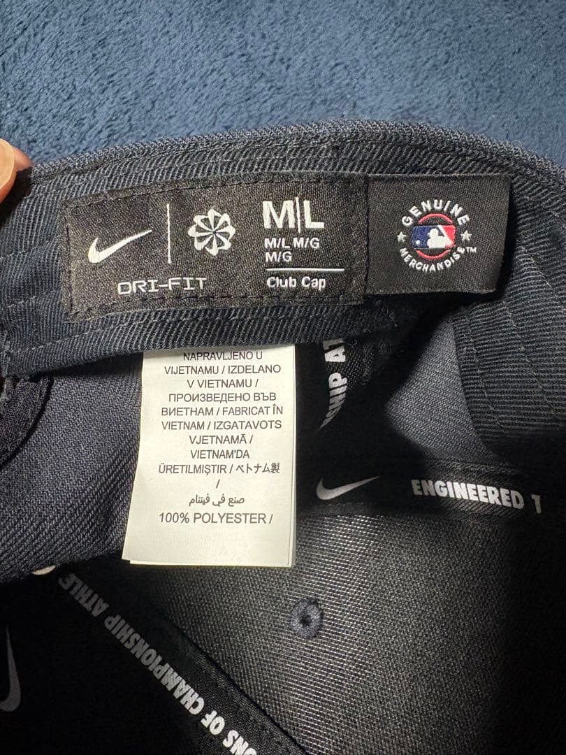 3house着用 NIKE ニューヨーク・ヤンキース　CLUB CAP NAVY