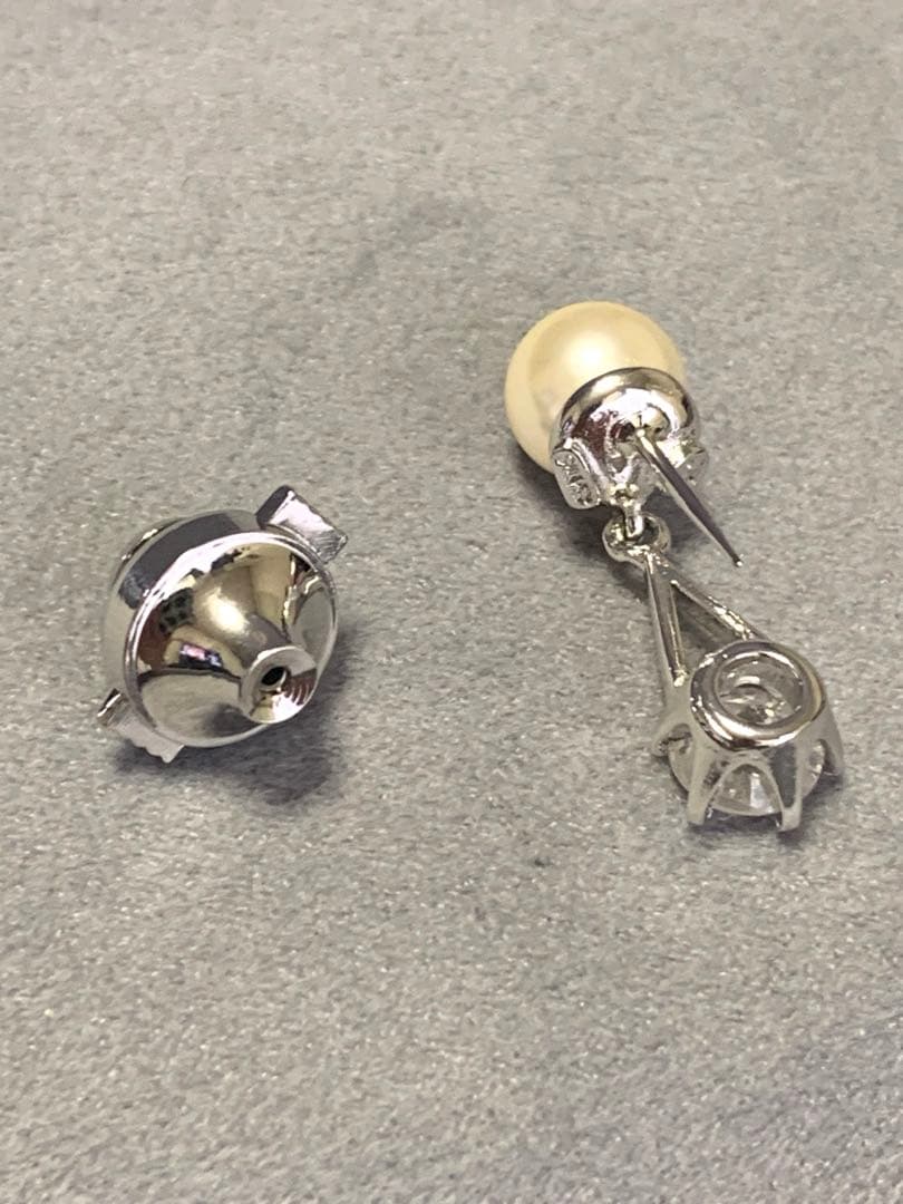 ☆MIKIMOTO☆パール×揺れるビジュー　ピンブローチ