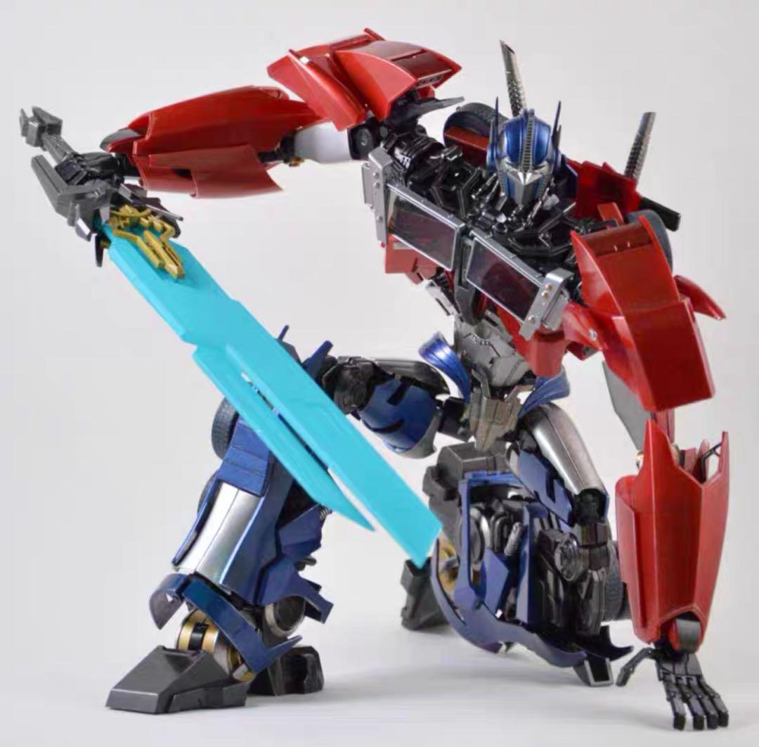 DLX トランスフォーマー　プライム オプティマスプライム コンボイ