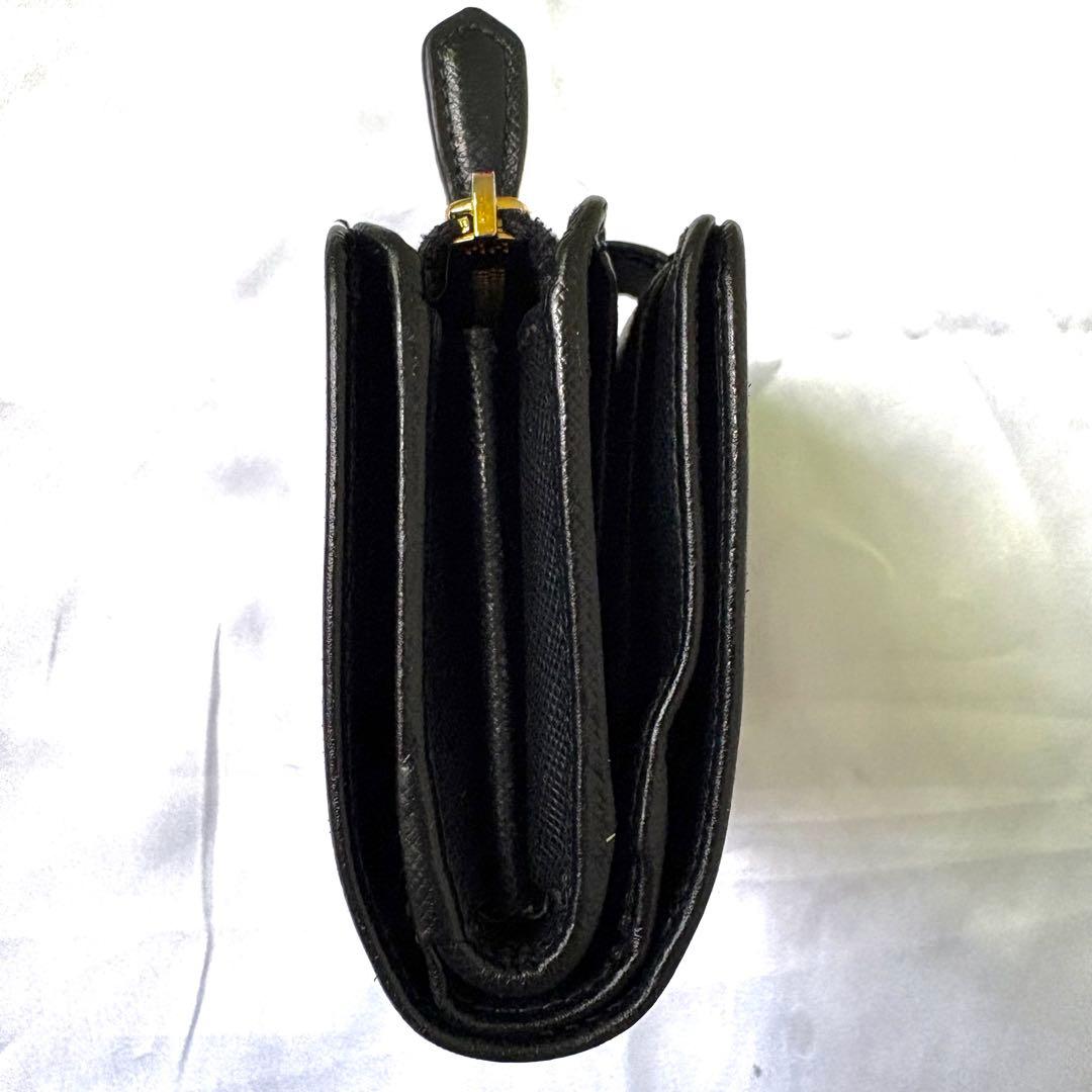 極美品✨プラダ 折り財布 サフィアーノメタル ロゴ レザー ブラック