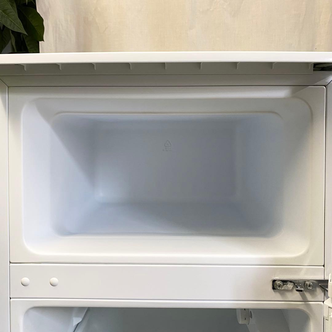 一人暮らしやワンルーム、オフィスに！2ドア冷凍冷蔵庫90L