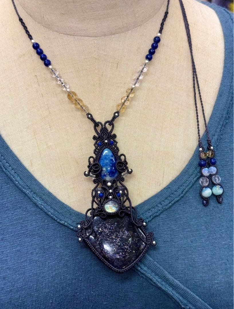 専用☆アイオライトサンストーン＆アフガナイト＆ムーンストーンのマクラメネックレス