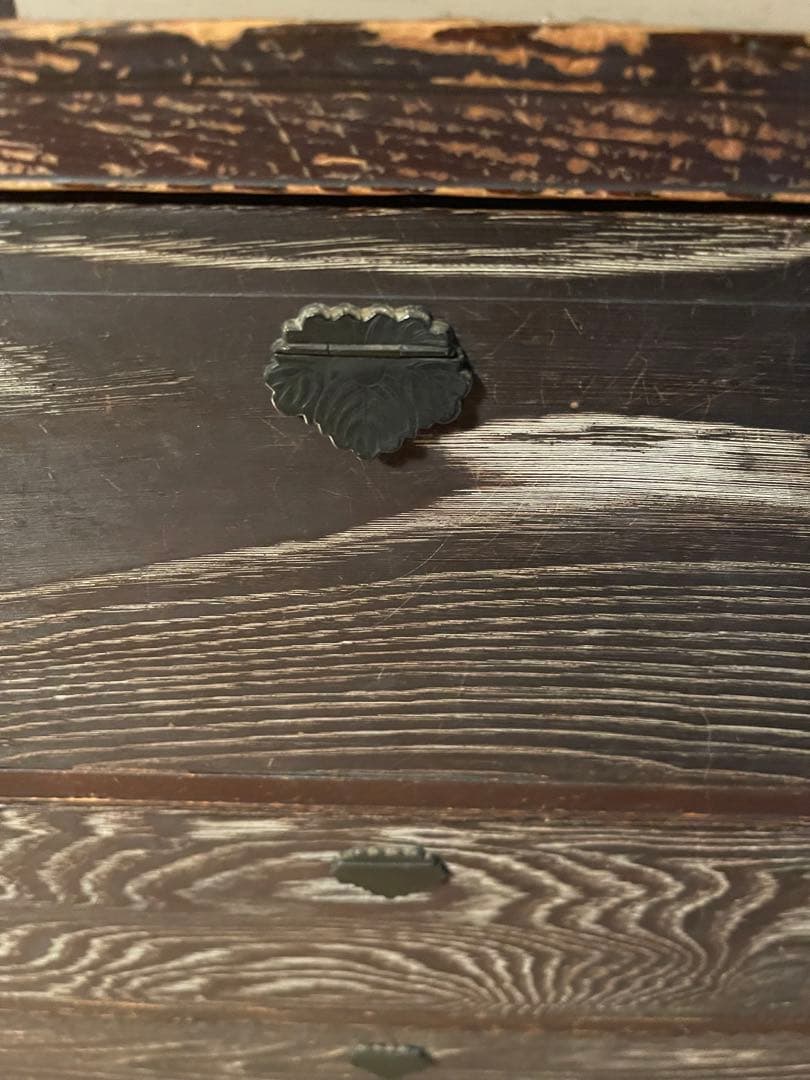 一点もの　本物　木製ダークブラウン　箪笥 5引き出し　アンティーク　戦前　貴重品