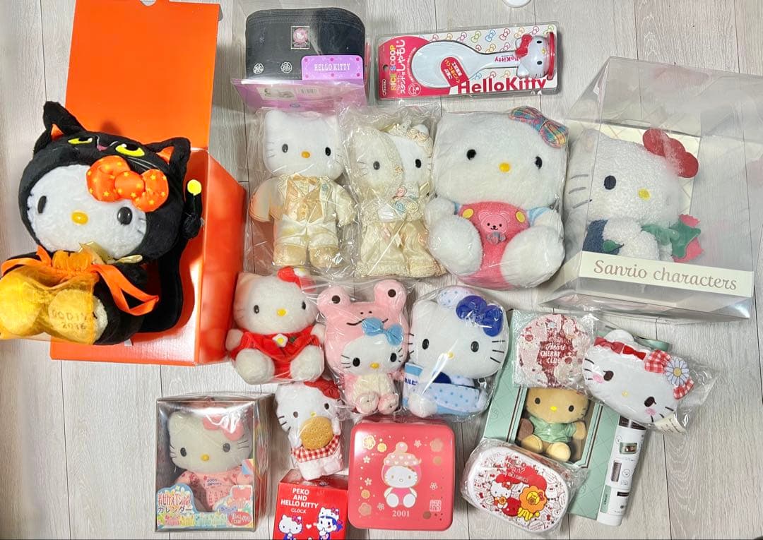 ハローキティ　18点まとめ売り
