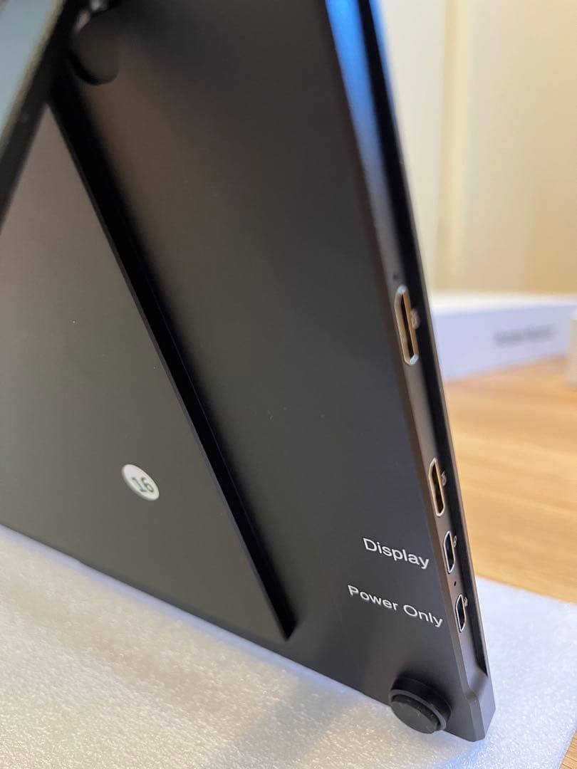 【美品】折りたたみ式2画面モバイルモニター 15.6インチ×2