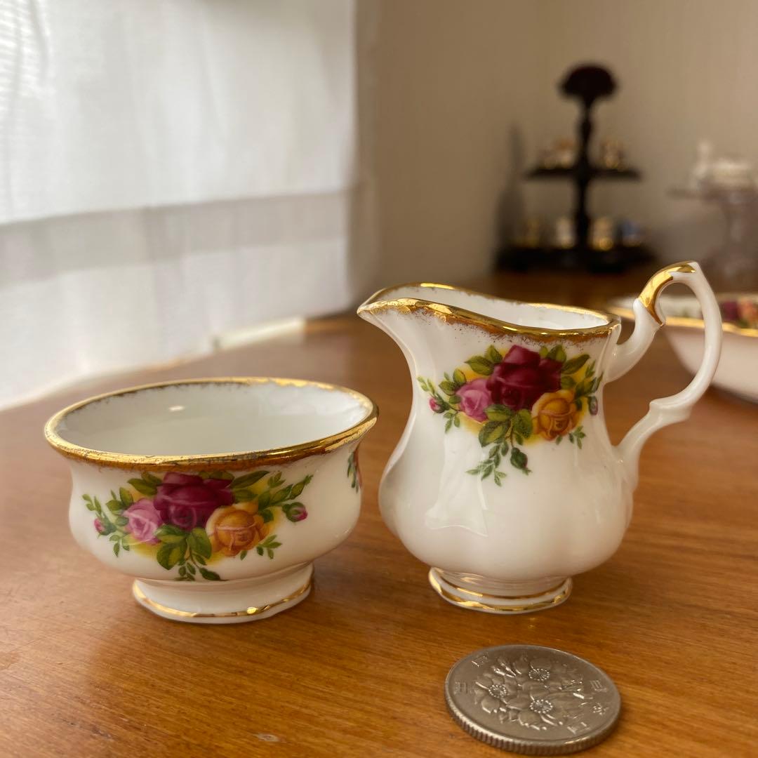 ロイヤルアルバート　オールドカントリーローズ　ミニチュア　ティーセット