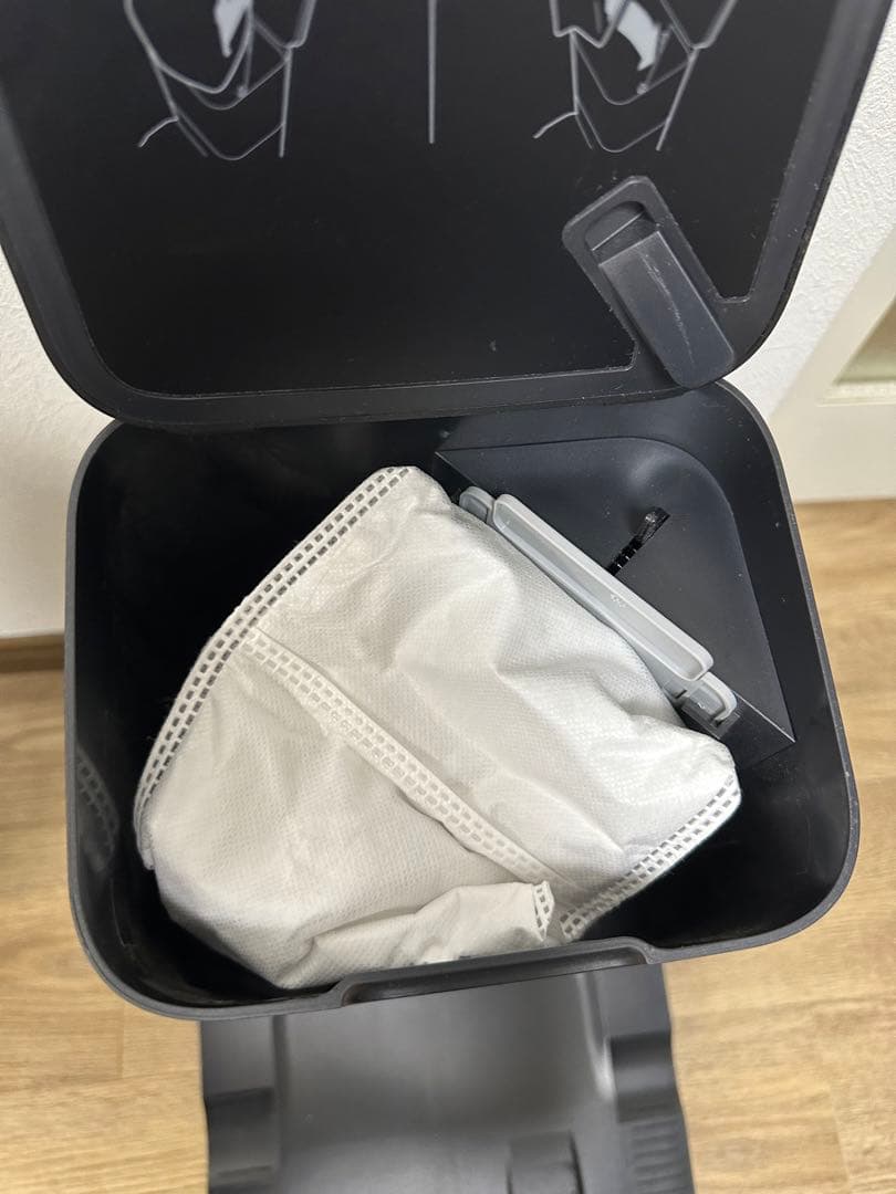 ルンバ　iRobot Roomba i3+ ロボット掃除機 本体