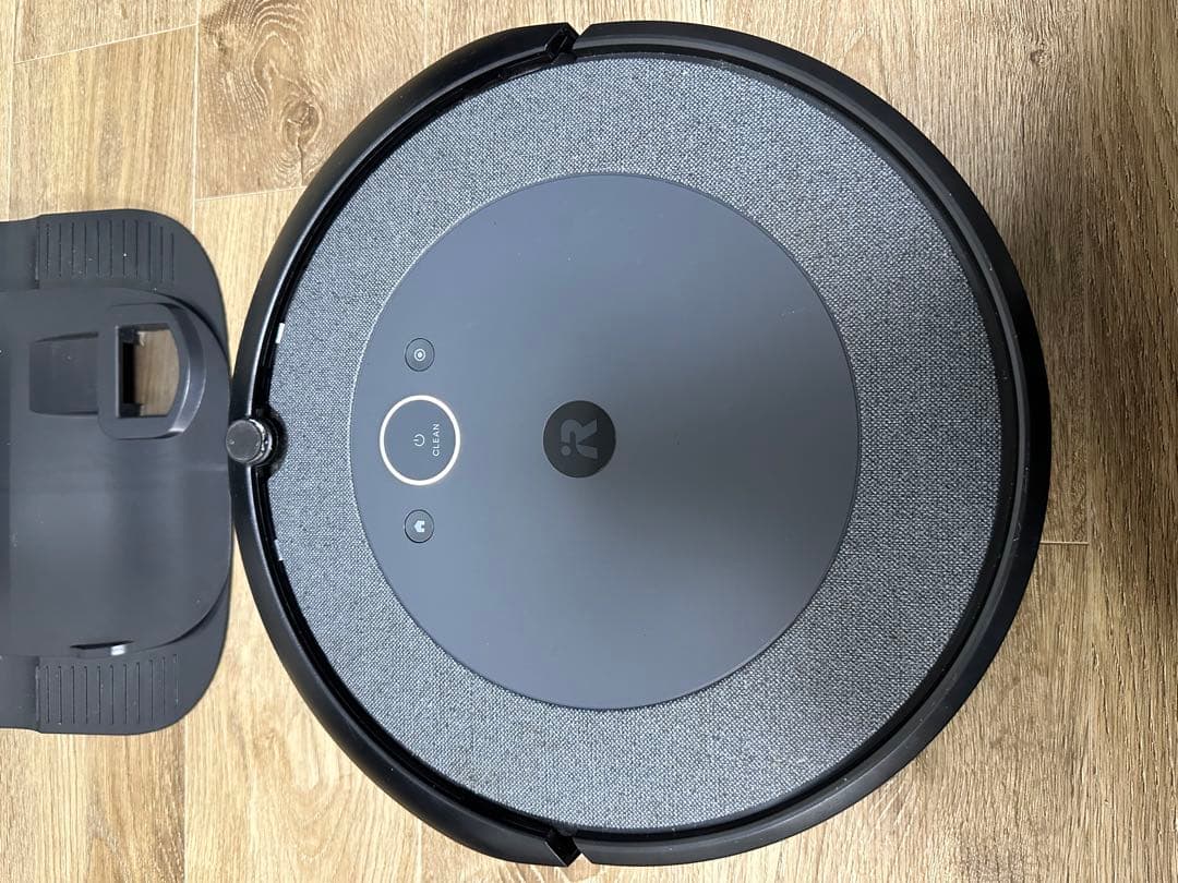 ルンバ　iRobot Roomba i3+ ロボット掃除機 本体