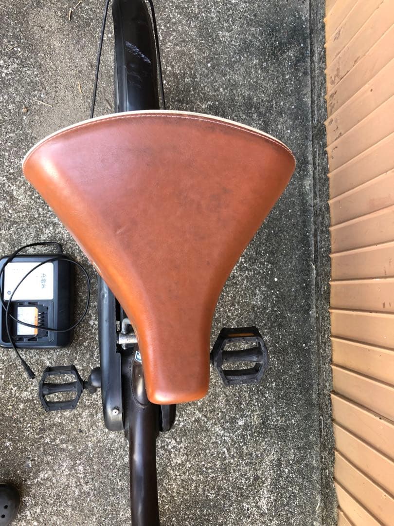 地域限定　BRIDGESTONE ASSISTA UNI 20インチ　ユニ