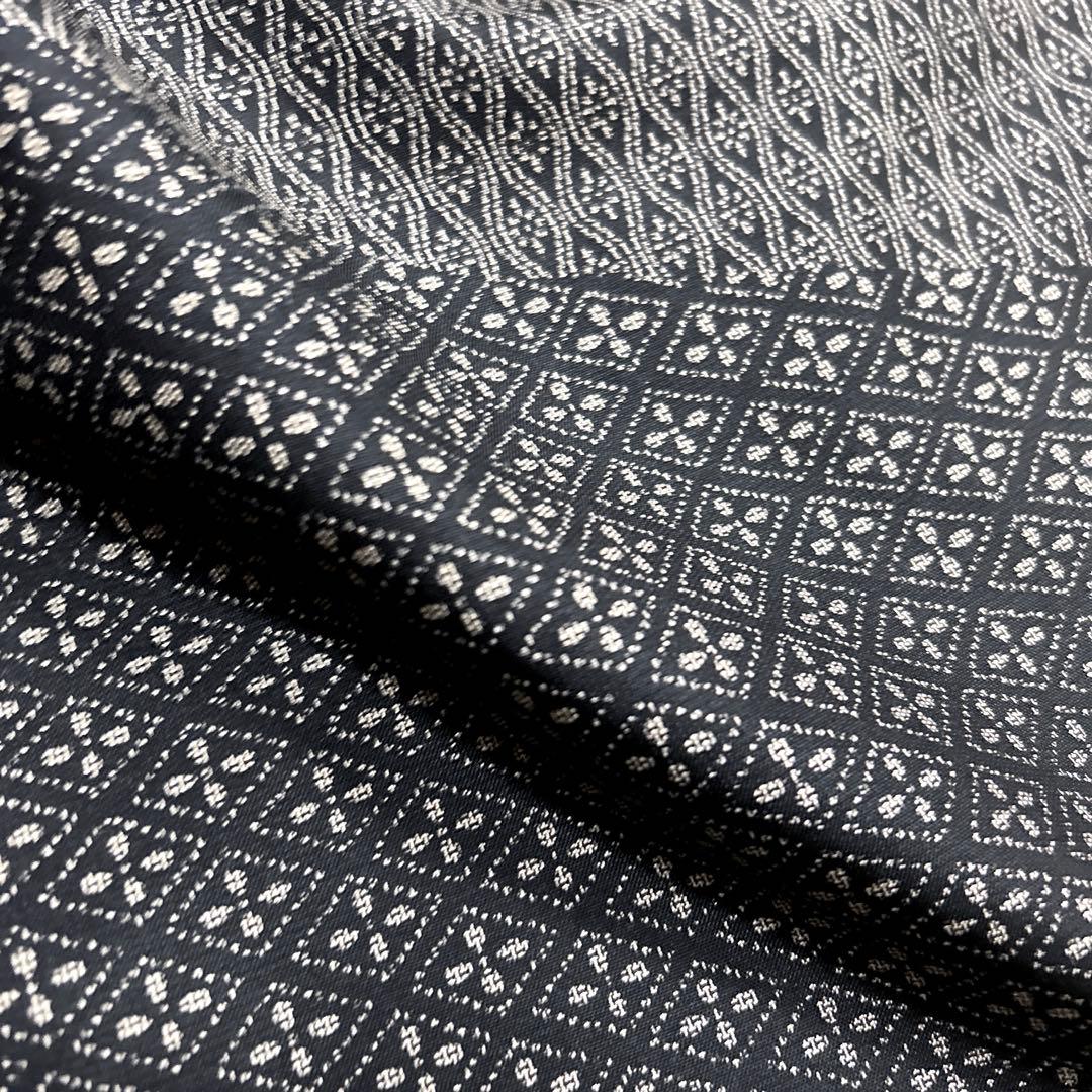 専用ページ　正絹　ガード加工済み　大島紬《小花　雲》