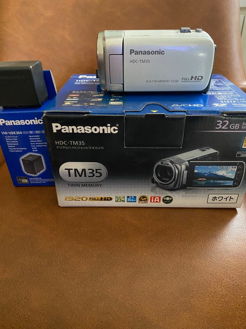 Panasonic HDC-TM35 ビデオカメラ 本体
