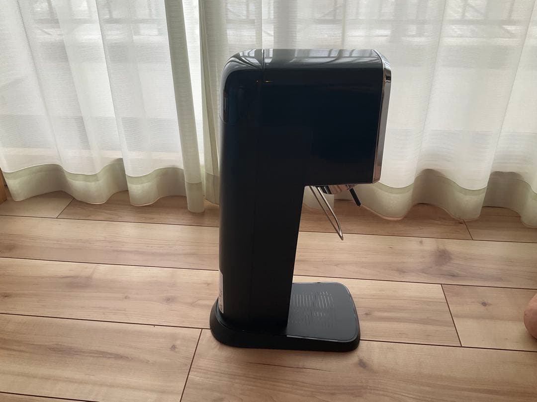 ロクちゃん　sodastream 炭酸水メーカー ブラック　本体のみ