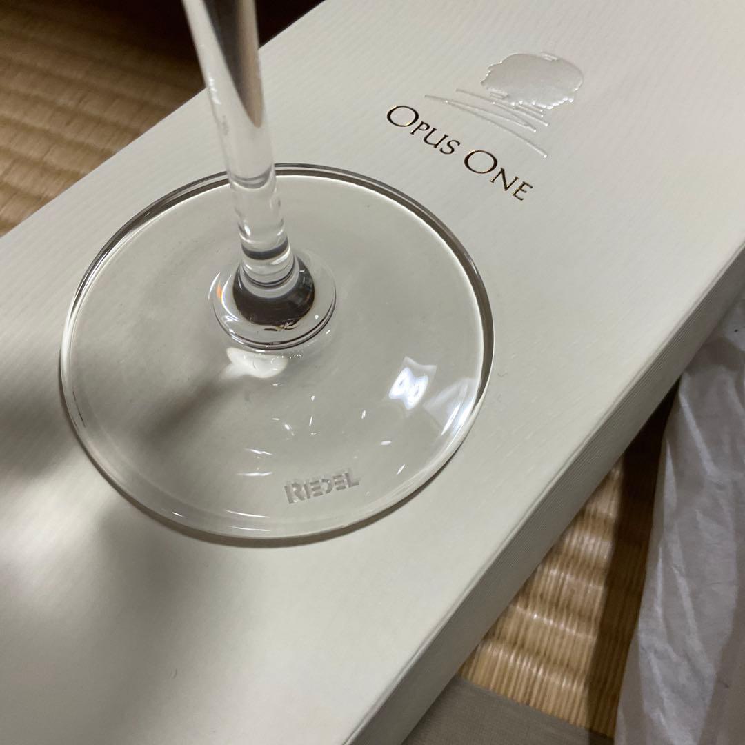Opus One 1997 (750ml) と　リーデルのロゴ入りグラス1個
