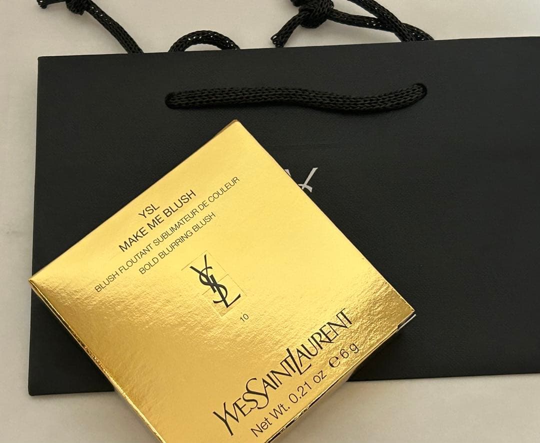 本日発送　未使用　イブサンローラン　YSL メイクミーブラッシュ パウダー　10