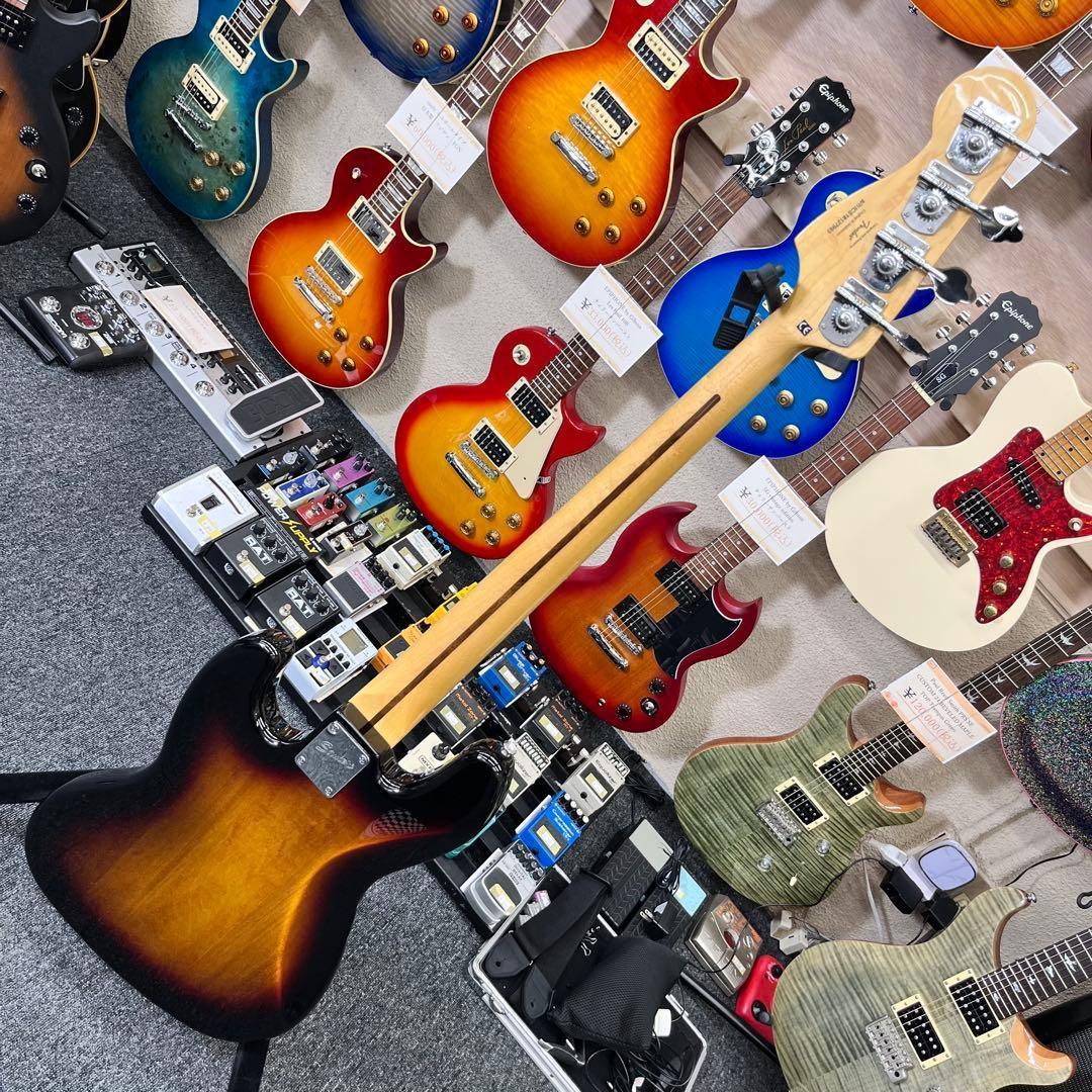 【10439】 Squier Fretless Jazz Bass