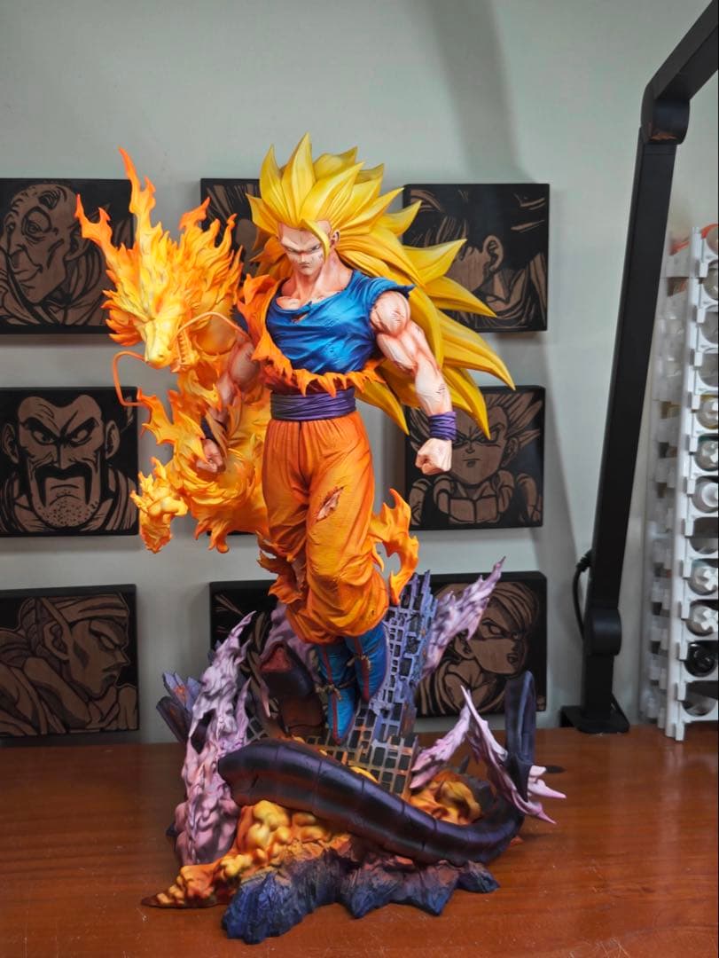 孫悟空　スーパーサイヤ人3　フィギュア　ドラゴンボール　ガレージキット