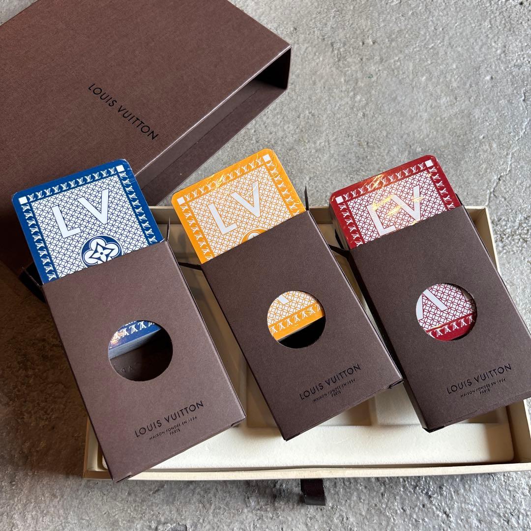 LOUIS VUITTON トランプセット