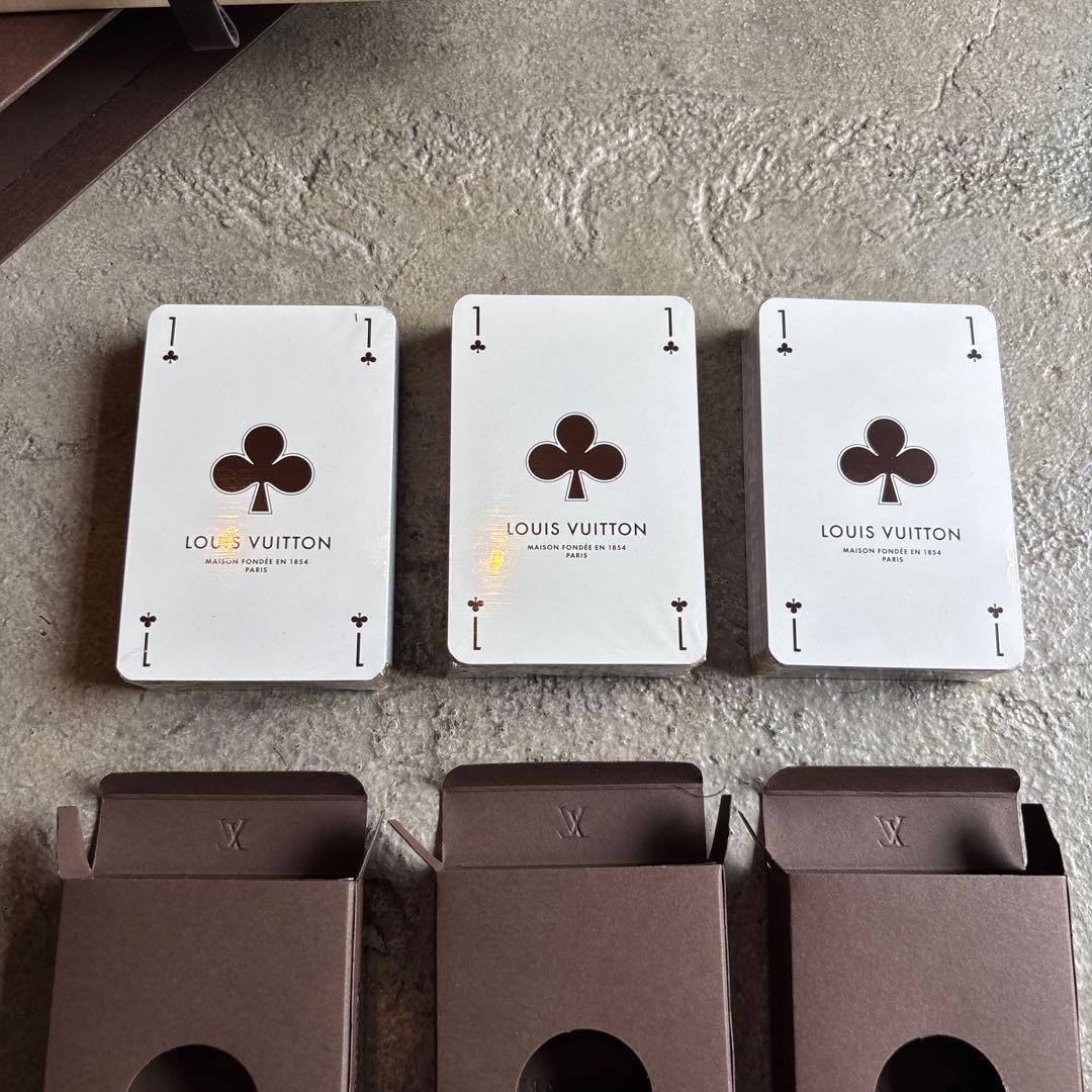 LOUIS VUITTON トランプセット